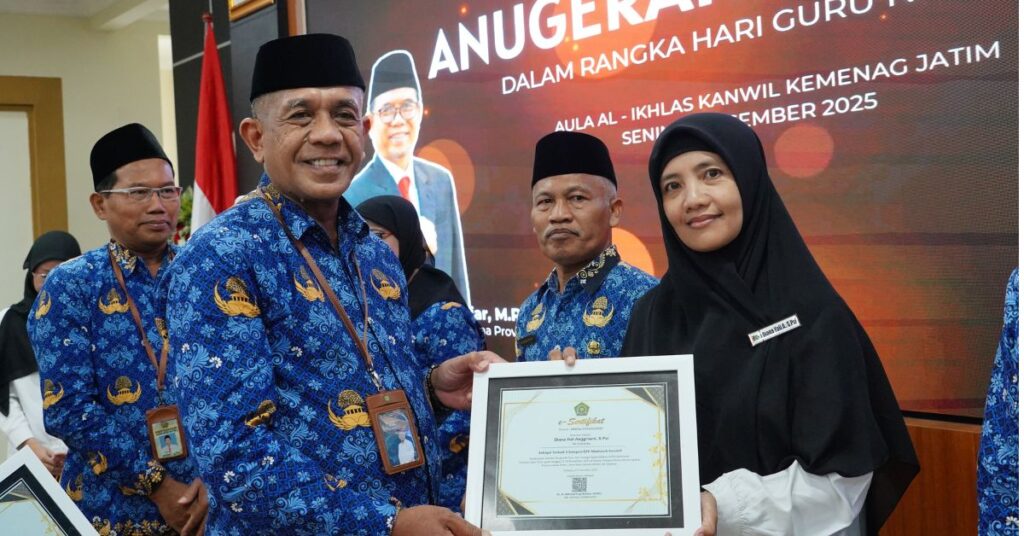 paud tk it impianku mendapat penghargaan gtk kepala madrasah inovatif