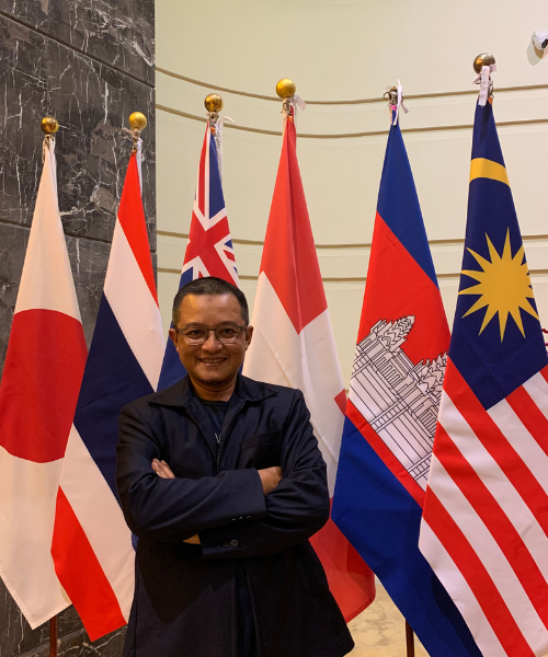 ketua yayasan ra it impianku malang yang juga seorang master trainer stem internasional